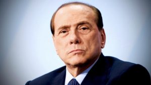 Scopri di più sull'articolo Il cordoglio del presidente Decaro per la scomparsa di Silvio Berlusconi