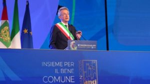 Scopri di più sull'articolo Manfredi: “‘Rigenerazione e equità la nostra via. Comuni motore della Repubblica”