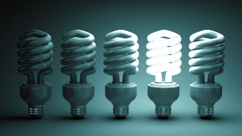 Al momento stai visualizzando L’aumento dei costi energetici adesso fa paura ai Comuni: «Dovremo rivedere i bilanci»