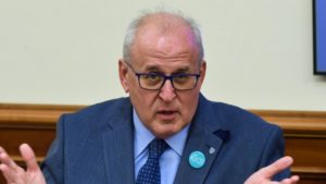 Scopri di più sull'articolo Legge Ue 2026 – Ziberna: “Comuni siano protagonisti nell’attuazione, con risorse adeguate”